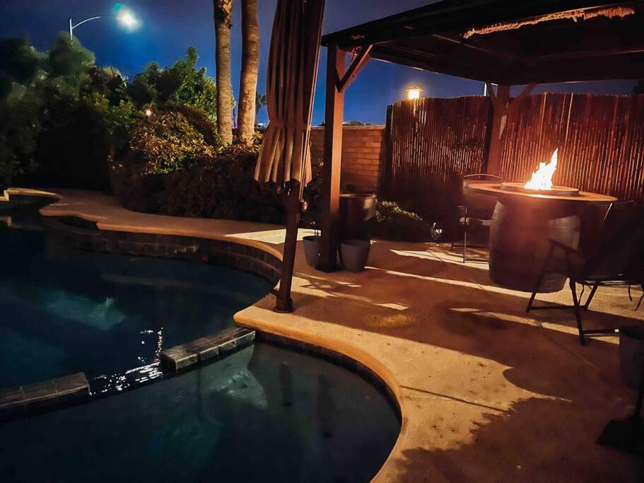 *Entertainment Villa* 5Min To Strip Optional Heated Pool Jacuzzi! Лас-Вегас Экстерьер фото