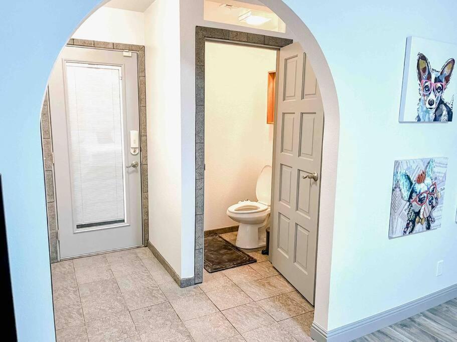 *Entertainment Villa* 5Min To Strip Optional Heated Pool Jacuzzi! Лас-Вегас Экстерьер фото